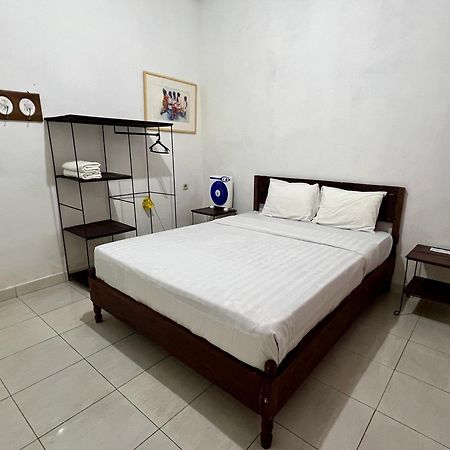 Buana Asti Homestay Tabanan  Luaran gambar