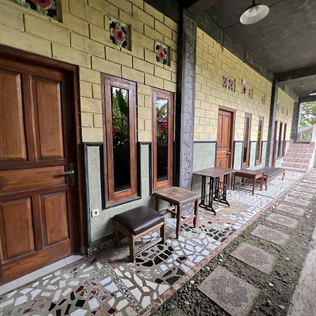 Buana Asti Homestay Tabanan  Luaran gambar