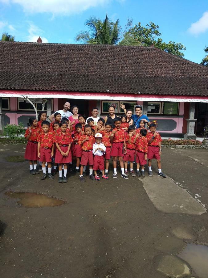 Buana Asti Homestay Tabanan  Luaran gambar